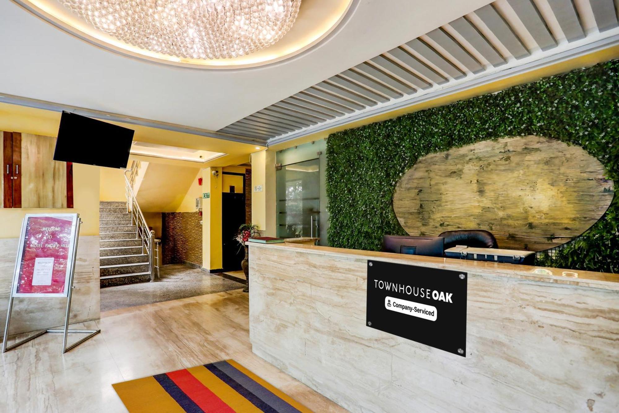 Super Townhouse Oak Pacify Hills Hotel Rajpur Luaran gambar